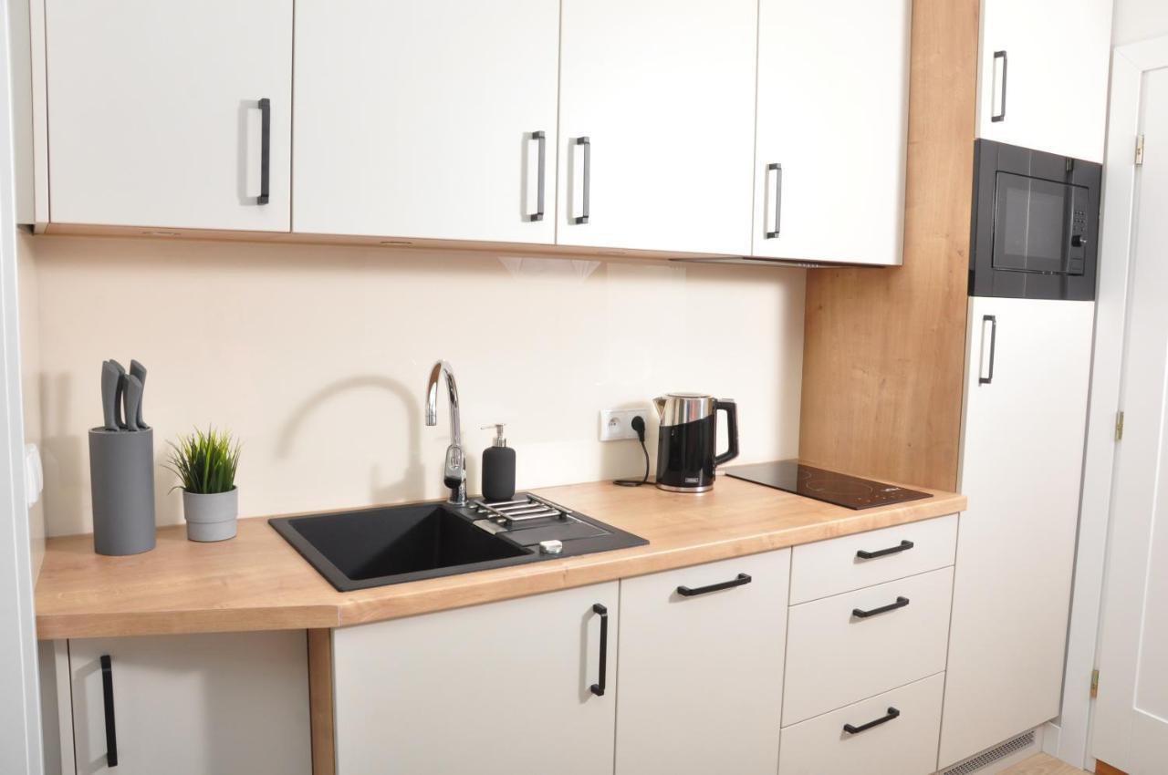 Przystan Na Zagorzu - Apartamenty Nad Jeziorem Drezdenko エクステリア 写真