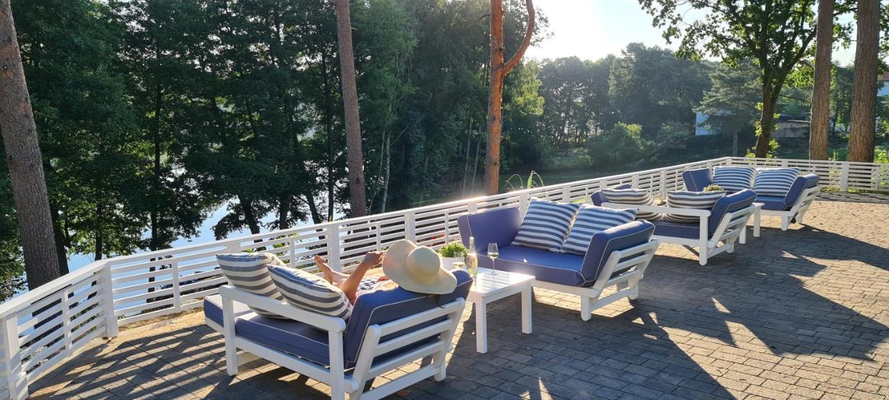 Przystan Na Zagorzu - Apartamenty Nad Jeziorem Drezdenko エクステリア 写真